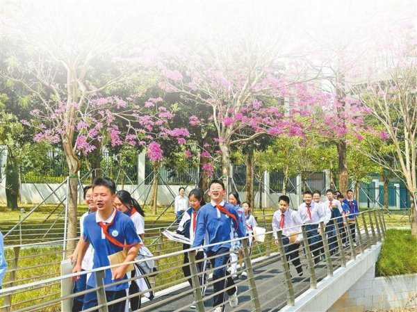 专业正规安全股票配资公司 整座城市都是教书育人的课堂